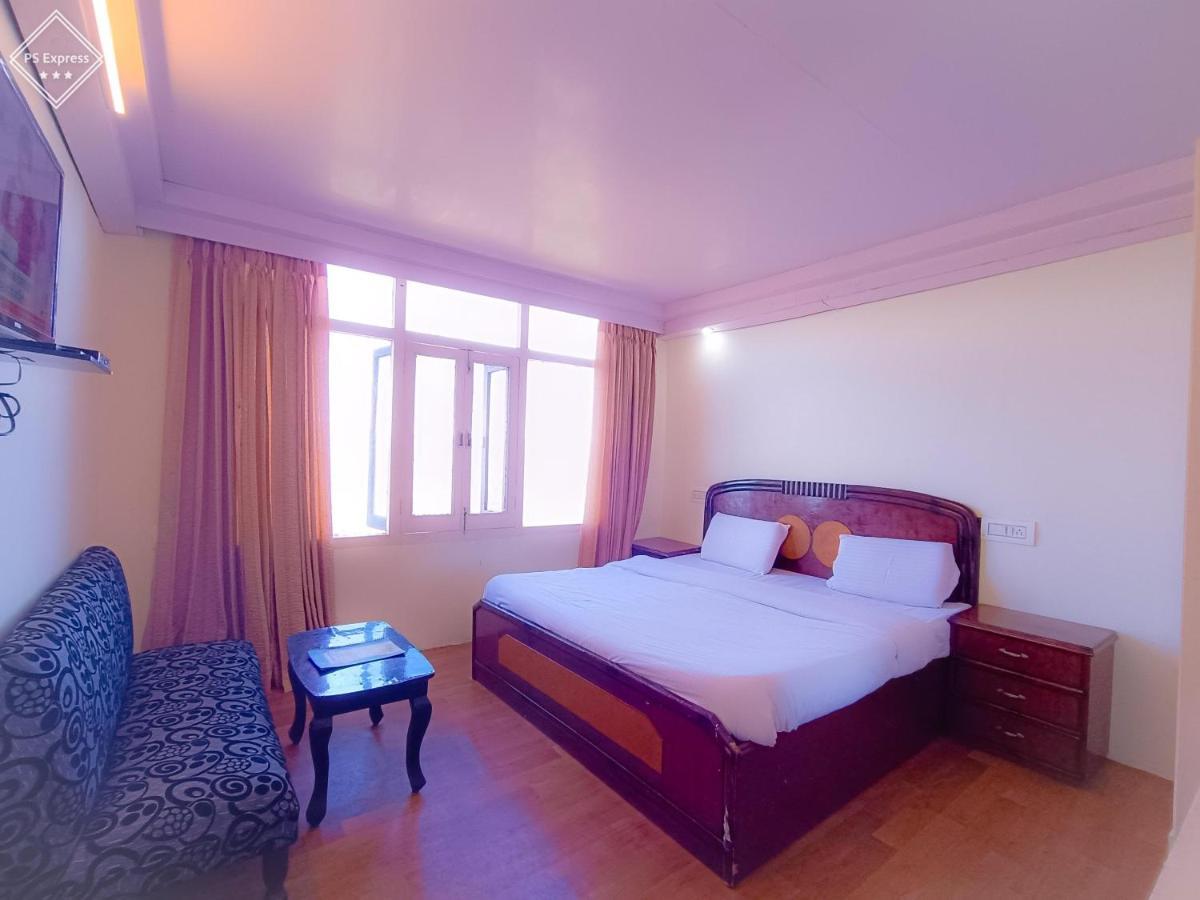 Surya Resort Dalhousie Eksteriør bilde